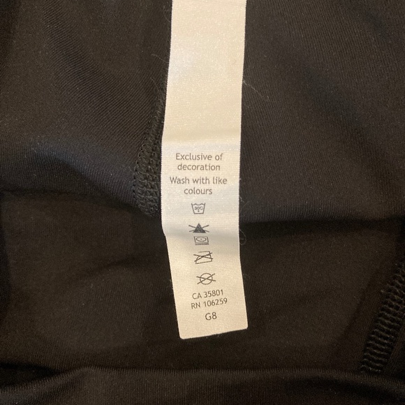 Lululemon 7/8 high waist leggings - Picture 4 of 5